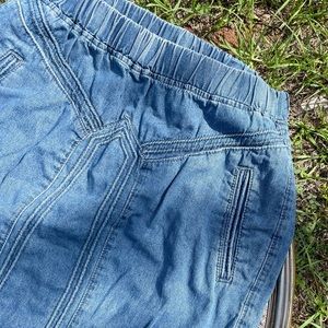 Vintage Ebossy Detailed Denim Jean Maxi Skirt With Pockets Elastic Waist Size L